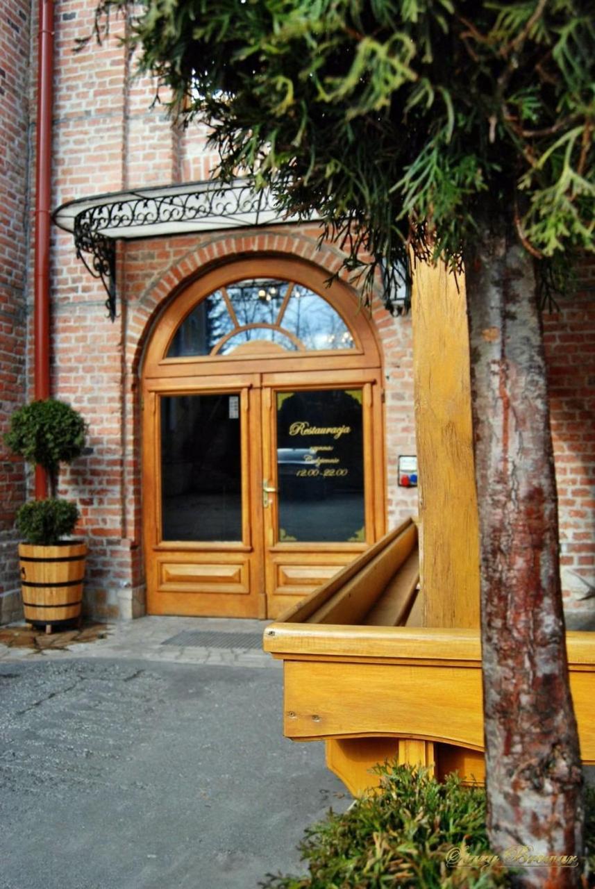 Hotel Stary Browar Tarnobrzeg Exteriér fotografie